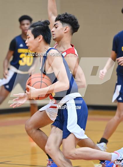 Thumbnail 2 in Cypress Ranch vs Cypress Lakes (Sophomore) photogallery.
