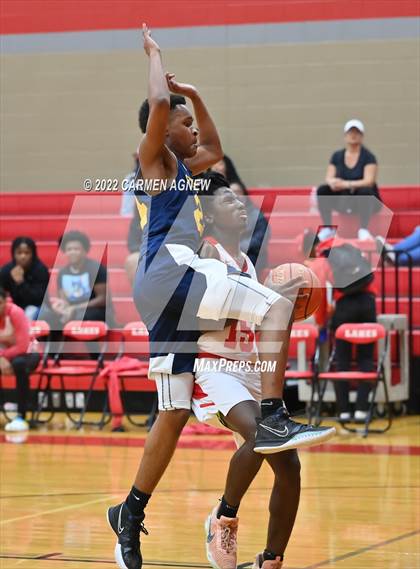 Thumbnail 3 in Cypress Ranch vs Cypress Lakes (Sophomore) photogallery.
