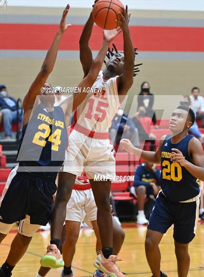 Thumbnail 3 in Cypress Ranch vs Cypress Lakes (Sophomore) photogallery.