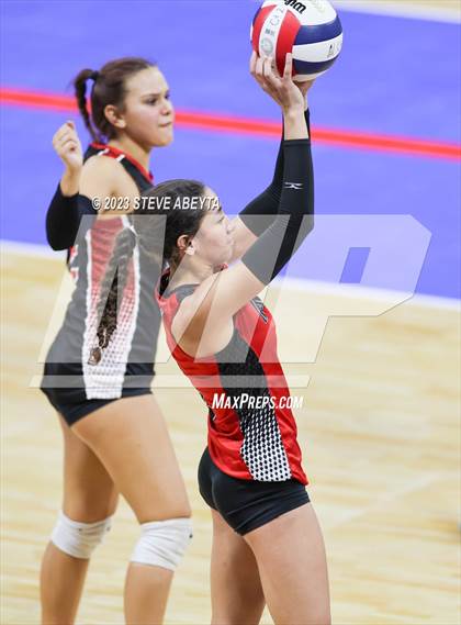Thumbnail 1 in Strasburg vs. Burlington (CHSAA 2A First Round) photogallery.