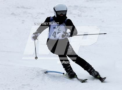 Thumbnail 2 in NYSPHAA Section V Class A&B Slalom Final (First Run) photogallery.