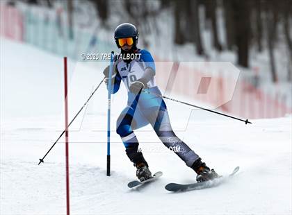 Thumbnail 3 in NYSPHAA Section V Class A&B Slalom Final (First Run) photogallery.