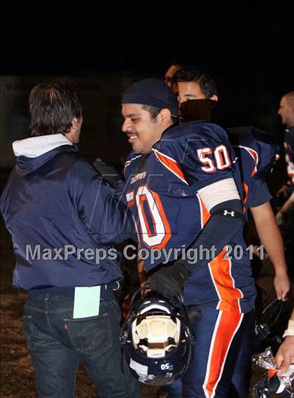 Thumbnail 3 in Chatsworth vs. Palisades (CIF SS LA City Section Playoffs) photogallery.