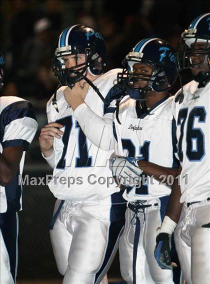 Thumbnail 3 in Chatsworth vs. Palisades (CIF SS LA City Section Playoffs) photogallery.