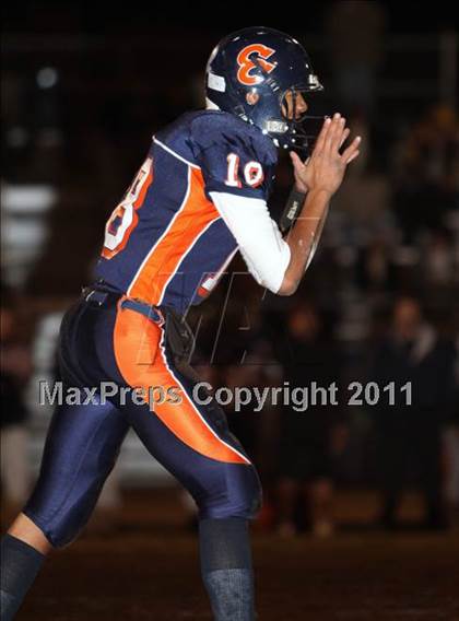Thumbnail 2 in Chatsworth vs. Palisades (CIF SS LA City Section Playoffs) photogallery.