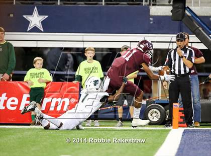 Thumbnail 2 in Ennis vs. Cedar Park (UIL 5A Division 2 Final) photogallery.