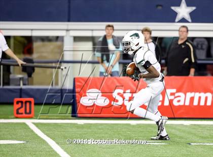 Thumbnail 3 in Ennis vs. Cedar Park (UIL 5A Division 2 Final) photogallery.