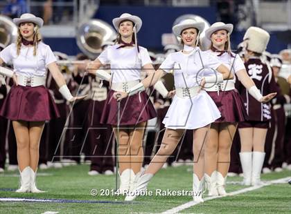 Thumbnail 2 in Ennis vs. Cedar Park (UIL 5A Division 2 Final) photogallery.