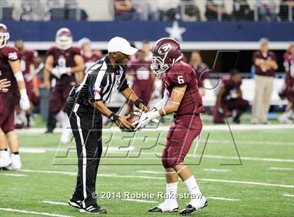 Thumbnail 3 in Ennis vs. Cedar Park (UIL 5A Division 2 Final) photogallery.