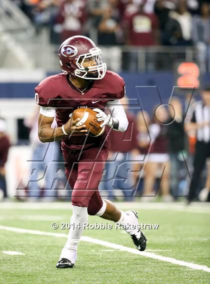 Thumbnail 3 in Ennis vs. Cedar Park (UIL 5A Division 2 Final) photogallery.