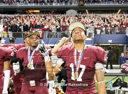 Thumbnail 3 in Ennis vs. Cedar Park (UIL 5A Division 2 Final) photogallery.