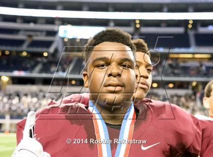 Thumbnail 2 in Ennis vs. Cedar Park (UIL 5A Division 2 Final) photogallery.