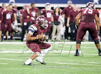 Thumbnail 3 in Ennis vs. Cedar Park (UIL 5A Division 2 Final) photogallery.