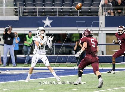 Thumbnail 1 in Ennis vs. Cedar Park (UIL 5A Division 2 Final) photogallery.