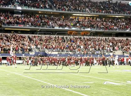 Thumbnail 3 in Ennis vs. Cedar Park (UIL 5A Division 2 Final) photogallery.