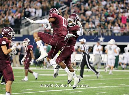 Thumbnail 3 in Ennis vs. Cedar Park (UIL 5A Division 2 Final) photogallery.