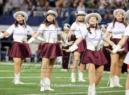 Thumbnail 2 in Ennis vs. Cedar Park (UIL 5A Division 2 Final) photogallery.