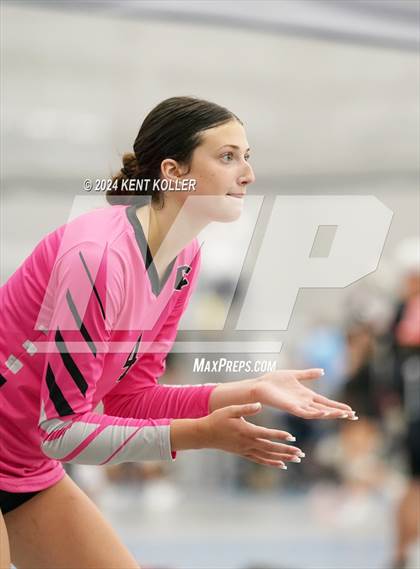 Thumbnail 1 in St. Mary's Prep vs. South Lyon East (Motor City Power Series) photogallery.