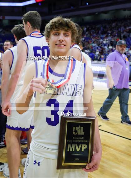 Thumbnail 1 in Lipan vs. Shelbyville (UIL 2A Basketball Final Medal Ceremony) photogallery.