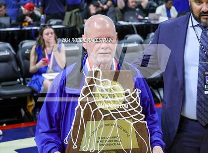 Thumbnail 2 in Lipan vs. Shelbyville (UIL 2A Basketball Final Medal Ceremony) photogallery.