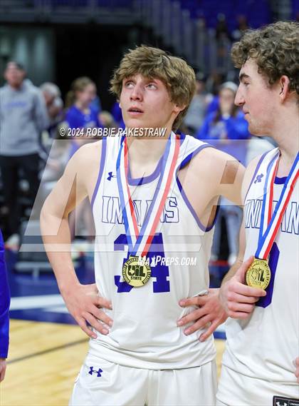 Thumbnail 3 in Lipan vs. Shelbyville (UIL 2A Basketball Final Medal Ceremony) photogallery.