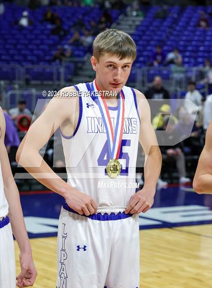 Thumbnail 3 in Lipan vs. Shelbyville (UIL 2A Basketball Final Medal Ceremony) photogallery.