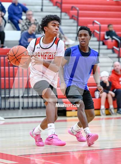 Thumbnail 1 in Pefield vs University Prep (Preseason) photogallery.