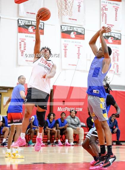 Thumbnail 3 in Pefield vs University Prep (Preseason) photogallery.