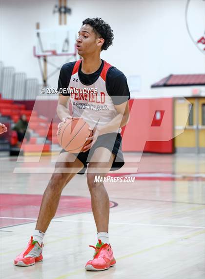 Thumbnail 3 in Pefield vs University Prep (Preseason) photogallery.