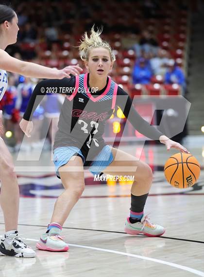 Thumbnail 2 in Canyon View vs. Richfield (UHSAA 3A Quarterfinal) photogallery.