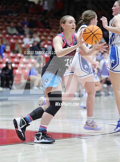 Thumbnail 3 in Canyon View vs. Richfield (UHSAA 3A Quarterfinal) photogallery.