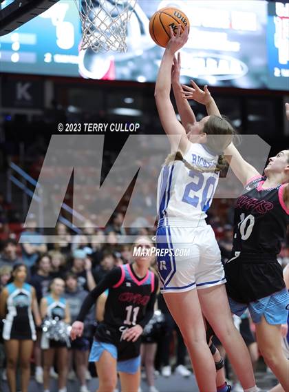 Thumbnail 2 in Canyon View vs. Richfield (UHSAA 3A Quarterfinal) photogallery.