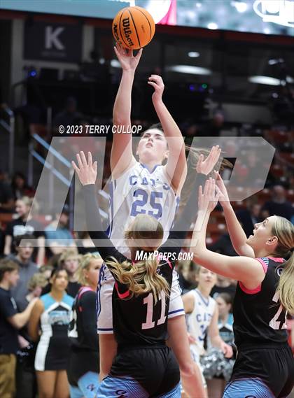 Thumbnail 3 in Canyon View vs. Richfield (UHSAA 3A Quarterfinal) photogallery.