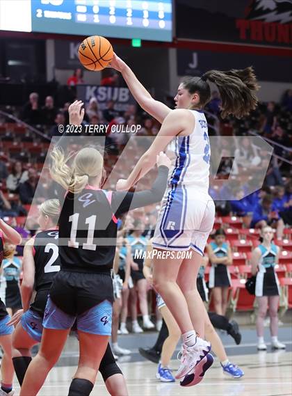 Thumbnail 2 in Canyon View vs. Richfield (UHSAA 3A Quarterfinal) photogallery.