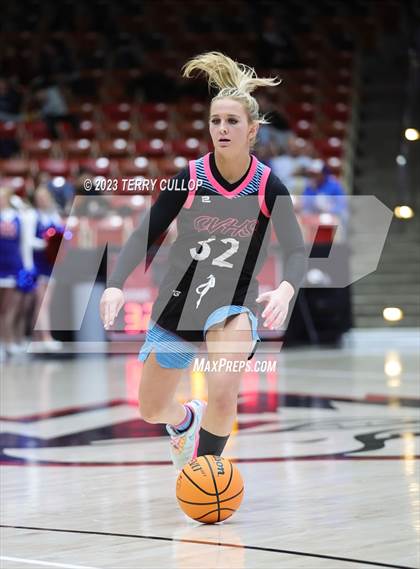 Thumbnail 2 in Canyon View vs. Richfield (UHSAA 3A Quarterfinal) photogallery.