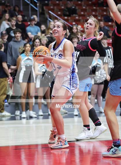 Thumbnail 3 in Canyon View vs. Richfield (UHSAA 3A Quarterfinal) photogallery.