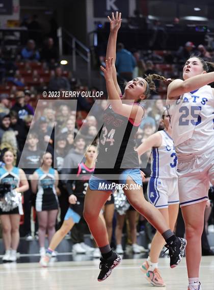 Thumbnail 3 in Canyon View vs. Richfield (UHSAA 3A Quarterfinal) photogallery.