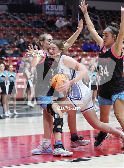 Thumbnail 3 in Canyon View vs. Richfield (UHSAA 3A Quarterfinal) photogallery.