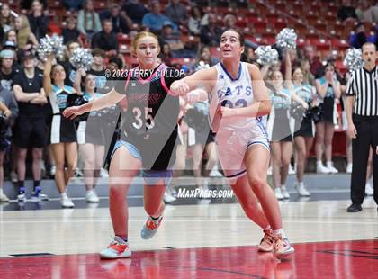 Thumbnail 1 in Canyon View vs. Richfield (UHSAA 3A Quarterfinal) photogallery.