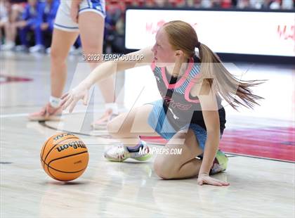 Thumbnail 3 in Canyon View vs. Richfield (UHSAA 3A Quarterfinal) photogallery.