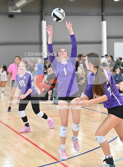 Thumbnail 1 in Arvada West vs. Willow Canyon  (Nike TOC Southwest) photogallery.