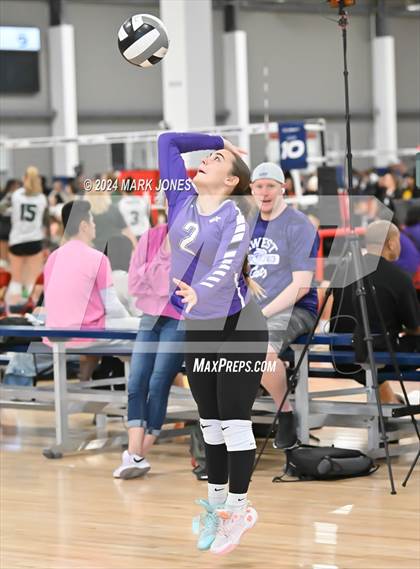 Thumbnail 1 in Arvada West vs. Willow Canyon  (Nike TOC Southwest) photogallery.