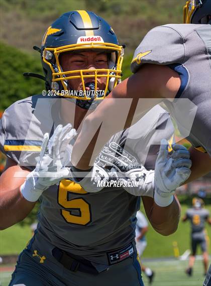 Thumbnail 3 in Sierra Canyon @ Punahou photogallery.