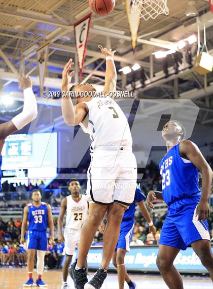 Thumbnail 3 in Greene Central vs. Farmville Central (NCHSAA 2A Regional Round) photogallery.