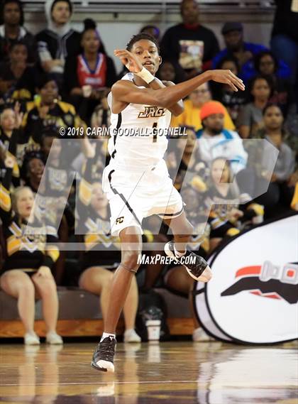 Thumbnail 1 in Greene Central vs. Farmville Central (NCHSAA 2A Regional Round) photogallery.