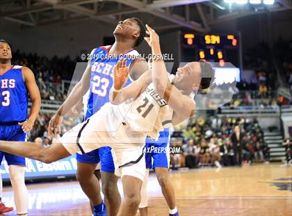 Thumbnail 3 in Greene Central vs. Farmville Central (NCHSAA 2A Regional Round) photogallery.