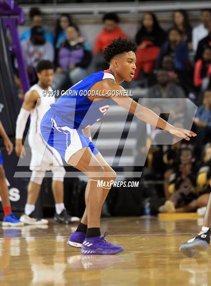 Thumbnail 2 in Greene Central vs. Farmville Central (NCHSAA 2A Regional Round) photogallery.