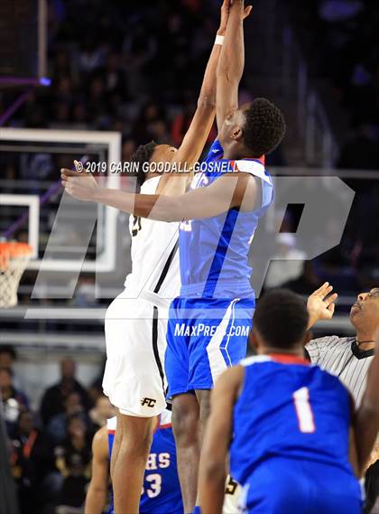 Thumbnail 2 in Greene Central vs. Farmville Central (NCHSAA 2A Regional Round) photogallery.