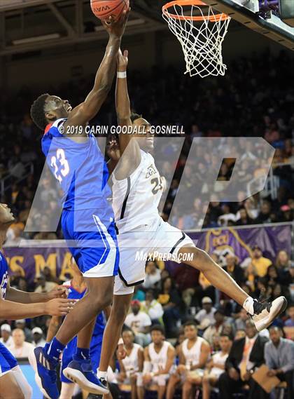 Thumbnail 2 in Greene Central vs. Farmville Central (NCHSAA 2A Regional Round) photogallery.