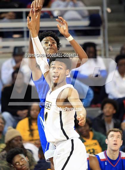 Thumbnail 1 in Greene Central vs. Farmville Central (NCHSAA 2A Regional Round) photogallery.